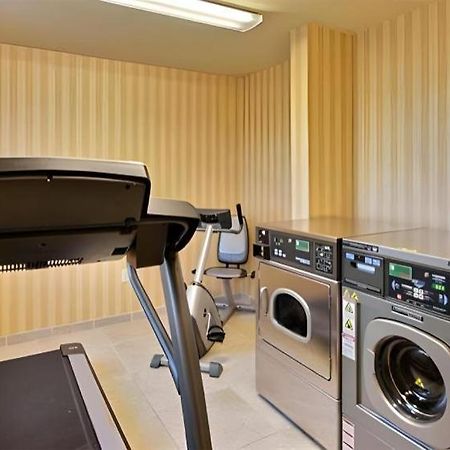 Americinn By Wyndham Oshkosh Luaran gambar
