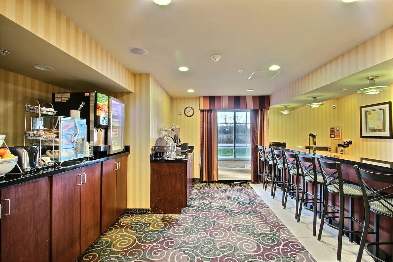 Americinn By Wyndham Oshkosh Luaran gambar